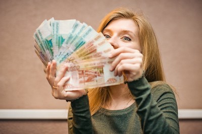 В Брянской области в 2018 году продолжился рост зарплат