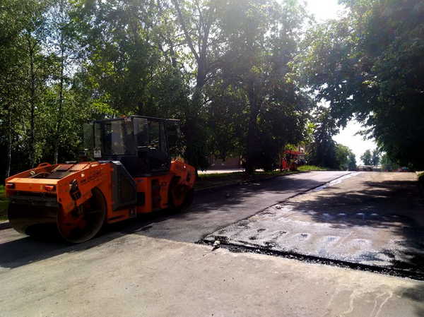 В Брянске идёт ямочный ремонт на улицах Луначарского и Вокзальной