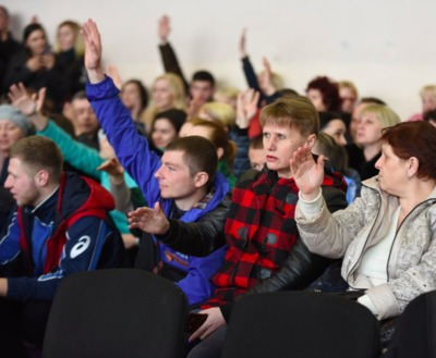 Брянский студент хотел заработать 500 рублей на публичных слушаниях