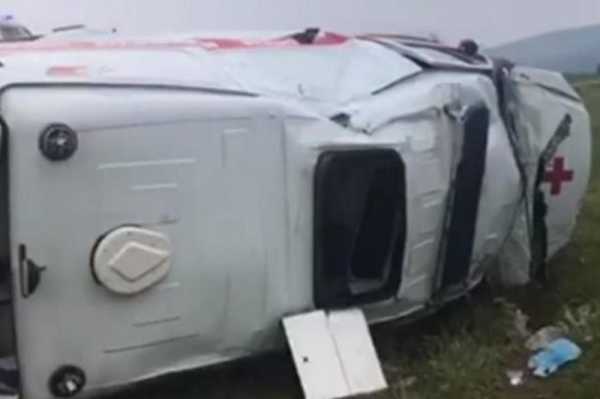 В Иркутской области роженица погибла в ДТП из-за пьяного водителя скорой помощи