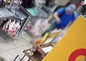 Шоколадный «герой»: в Брянске рецидивист украл 29 плиток сладостей