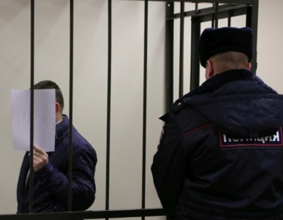 В Клинцах продлили арест истязателю старушки