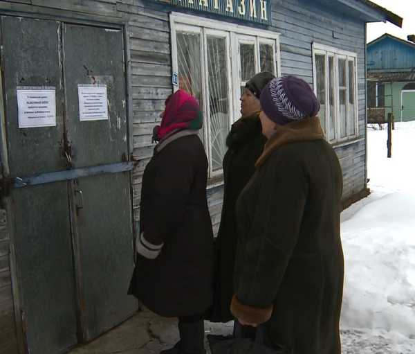 Жителей деревни Емельяново оставили без единственного магазина
