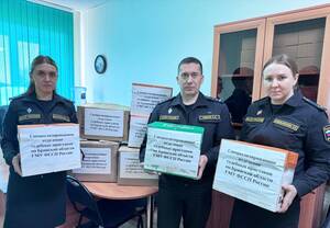 Брянские приставы собрали очередную партию помощи для участников СВО