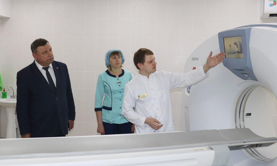 В Погарской ЦРБ установили компьютерный томограф за 28 млн рублей