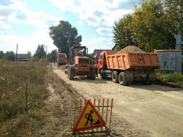 На Брянщине продолжается масштабный ремонт дорог