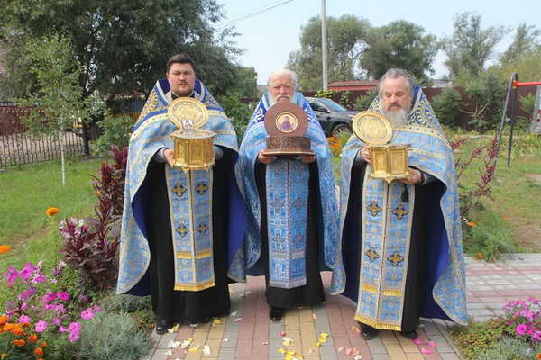 Мощи Святителя Луки Крымского и блаженной Матроны привезли в Брянск