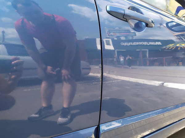 В Брянске ищут очевидцев ДТП на парковке возле БУМа