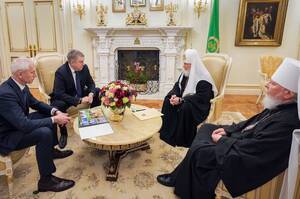 Брянский губернатор Богомаз обсудил с Патриархом Кириллом развитие духовной жизни