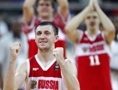 Брянский баскетболист Фридзон помог России победить Нигерию