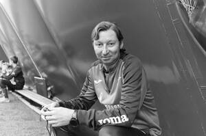 Ушёл из жизни легендарный вратарь брянского 