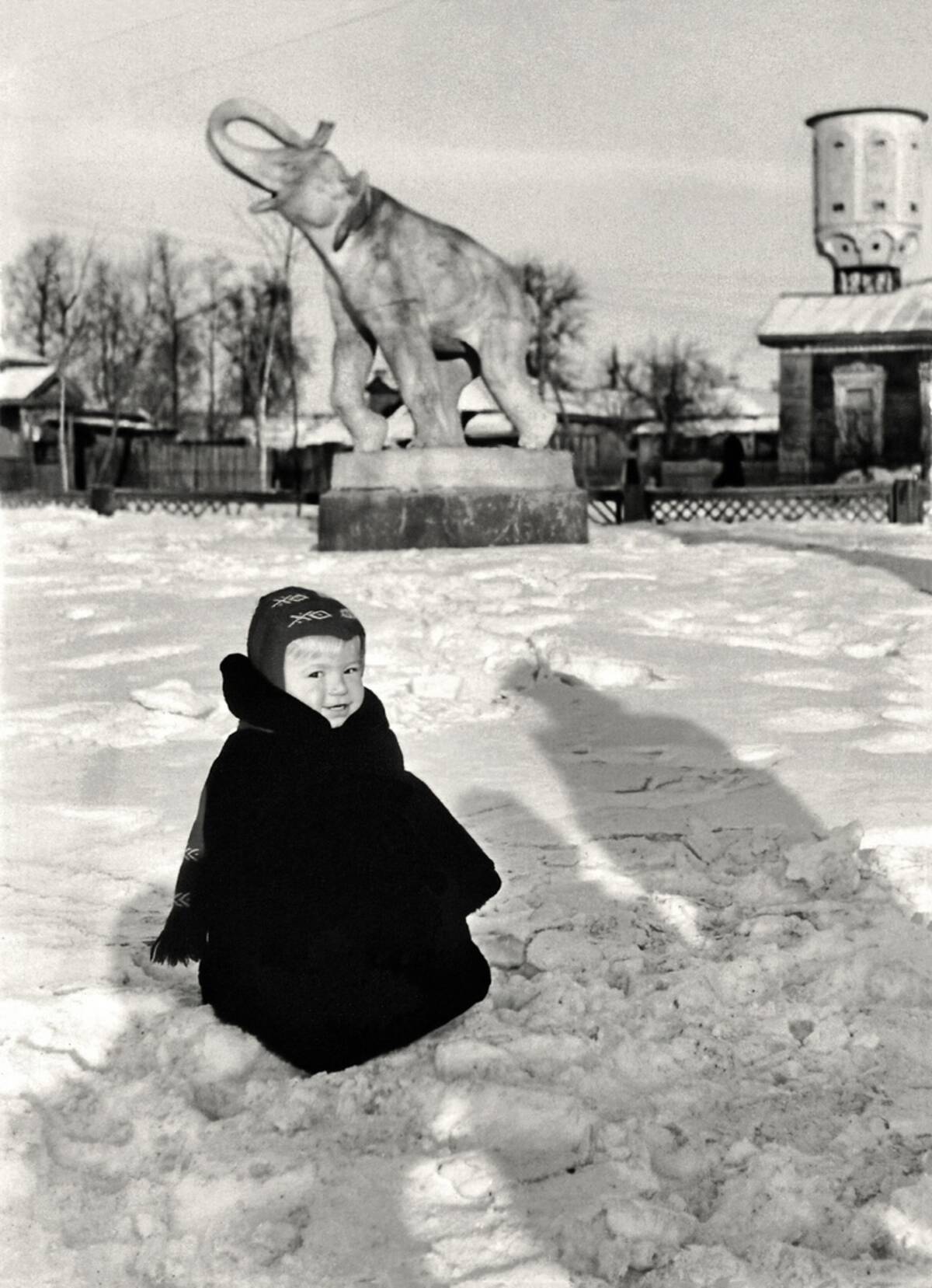 Брянский слон. Угол улиц Комсомольской и Союзной. 20 декабря 1957 года
