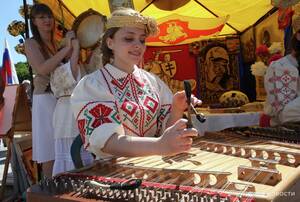 В школах искусств Брянщины гусли могут стать обязательным предметом