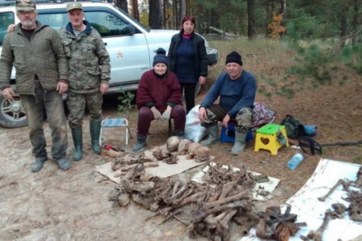 Брянские поисковики обнаружили останки красноармейца из Карачевского района