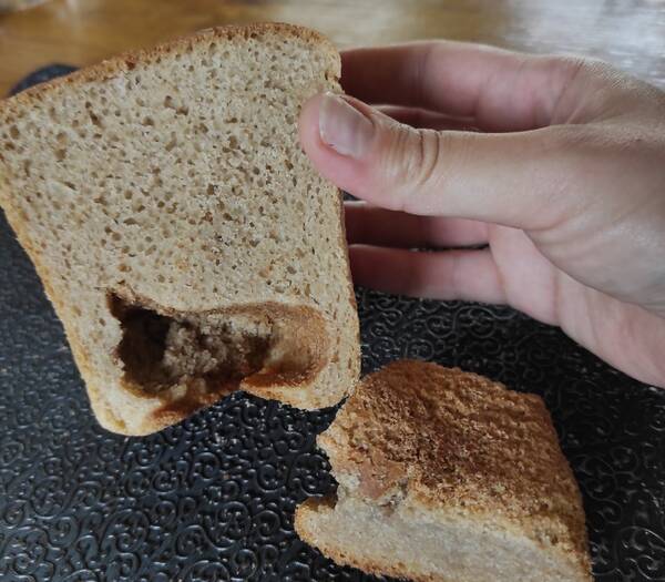 В Почепе в хлебе нашли кусочки старой буханки