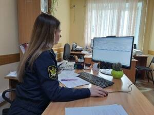 Брянские приставы продали кроссовер директора и рассчитались с рабочими