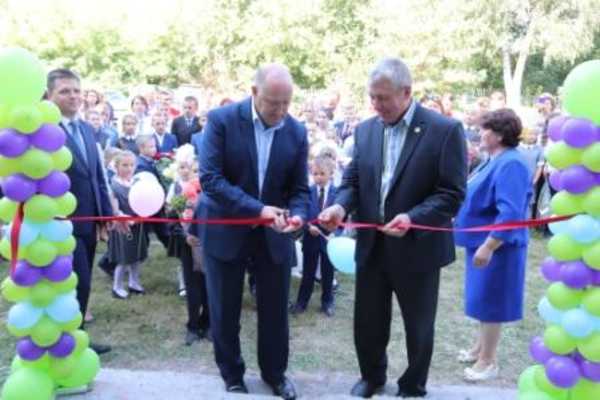 В Трубчевском районе Брянщины открыли отремонтированный спортзал