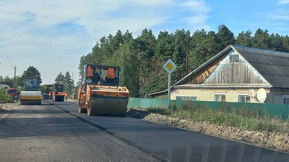 В Жуковке ремонтируют две улицы | 18.09.2023 | Брянск - БезФормата