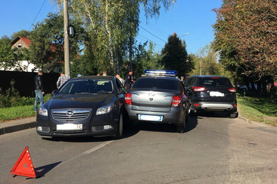 В Брянске в аварию попал полицейский автомобиль