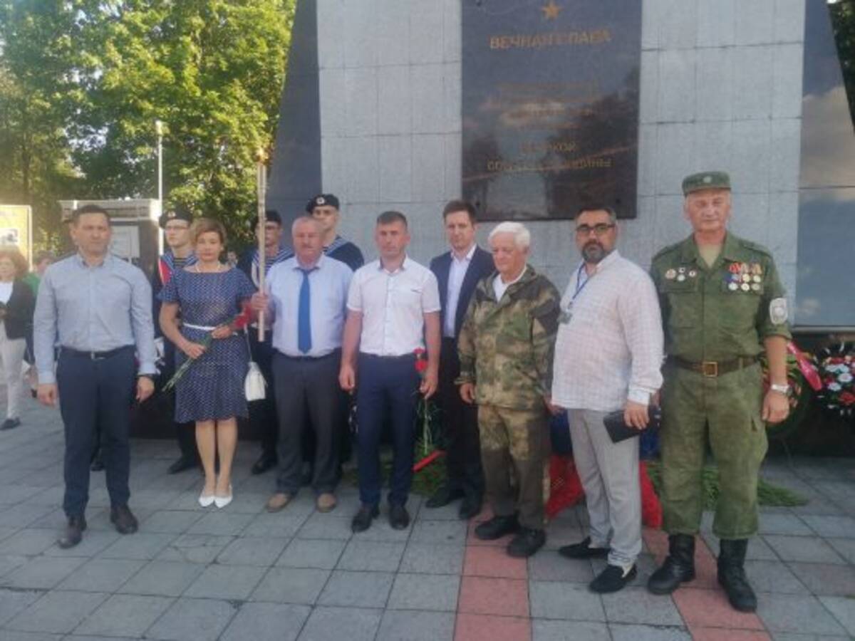 В Карачеве состоялась торжественная передача Вечного огня | 16.08.2023 |  Брянск - БезФормата