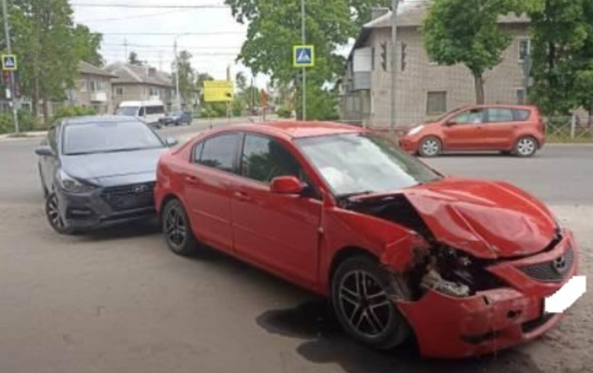 В Брянске ищут свидетелей ДТП на улице Ново-Советской