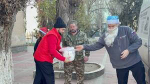 Комаричские активисты и «Молодёжка» НФ привезли подарки детям новых регионов