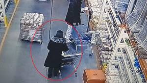 «Всё моё»: брянчанка несколько дней обворовывала гипермаркет в Советском районе