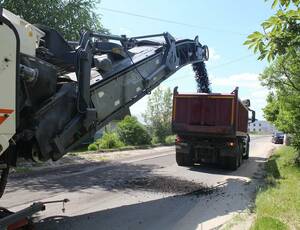 В Карачевском районе в 2025 году отремонтировали 13 дорожных объектов