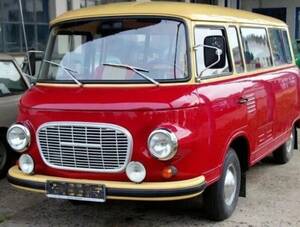 Раритетный Barkas продают в Брянске за 22 млн рублей