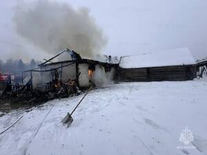 В Дубровском районе на пепелище обнаружили труп мужчины