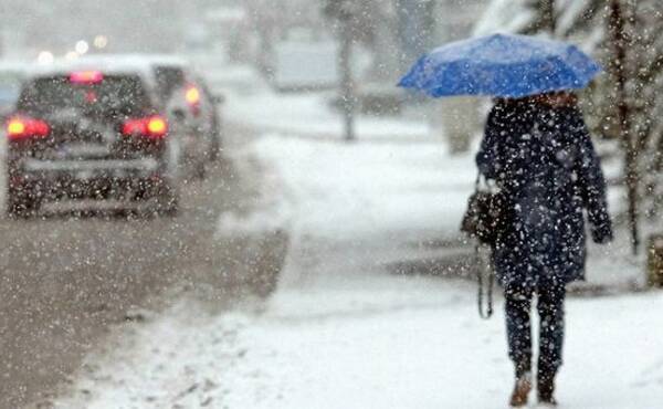 Брянских водителей предупредили о снегопаде и сильном ветре