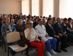 Брянским врачам напомнили, что брать взятки нельзя