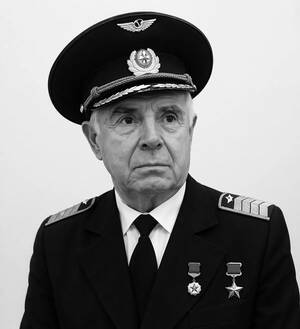 Брянская область простилась с легендарным лётчиком Иваном Кашиным
