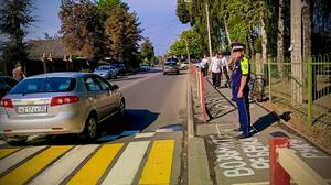 Полицейские Брянска обеспечили безопасность в День знаний