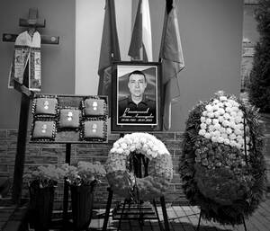 В Клинцах простились с погибшим в СВО героем Михаилом Решетниковым