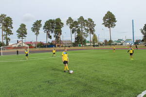 В брянской Жуковке решили усовершенствовать стадион