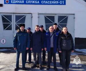 В лесу под Брянском лыжник обнаружил в снегу полуживого мужчину