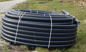 В Клетне продолжается масштабная реконструкция водопроводных сетей  