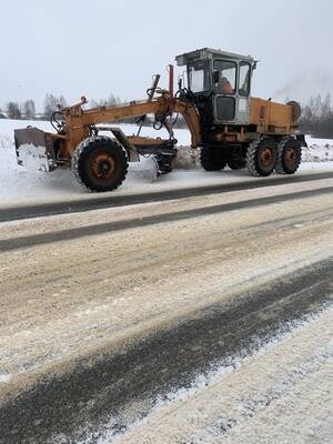 Дорожные службы Брянщины очистили более 10 тысяч километров трасс