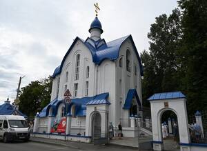 Митрополит Александр совершил освящение нового храма в Брянске