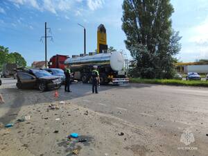 В Брянске произошло массовое ДТП с участием пяти автомобилей