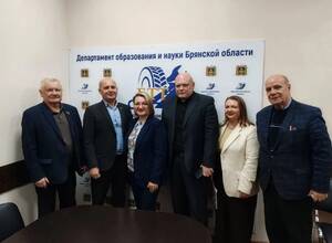 Белорусское землячество Брянска получило благодарность за помощь техникуму и заводу