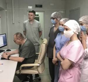 В Брянском кардиодиспансере показали современное оборудование школьникам