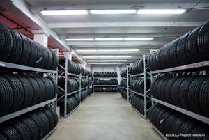 Металлические стеллажи для шин, колес и дисков: порядок и защита от деформации