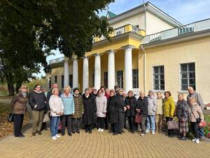 Ветераны брянского филиала «Россети Центр» посетили достопримечательности Жуковского района