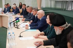 В Брянской области обсудили поддержку молодых сельских учителей