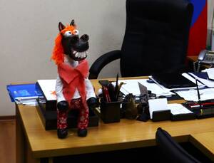 Главе Советского района Брянска Денису Семёнову презентовали лошадь