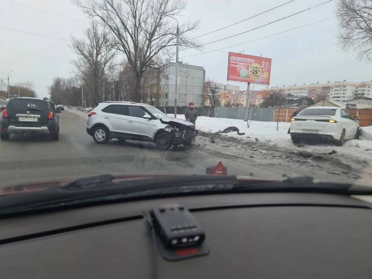 В Брянске на Литейной произошло серьезное ДТП | 08.02.2024 | Брянск -  БезФормата