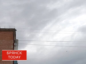 В Стародубском районе вражеские дроны повредили дом и машину