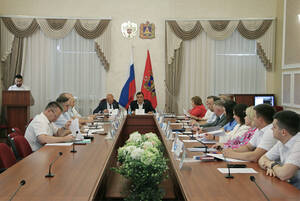 Три брянских строителя станут «заслуженными» региона